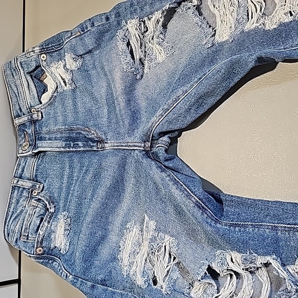 American Eagle size 0 stretch high rise mom jeans - Picture 5 of 8